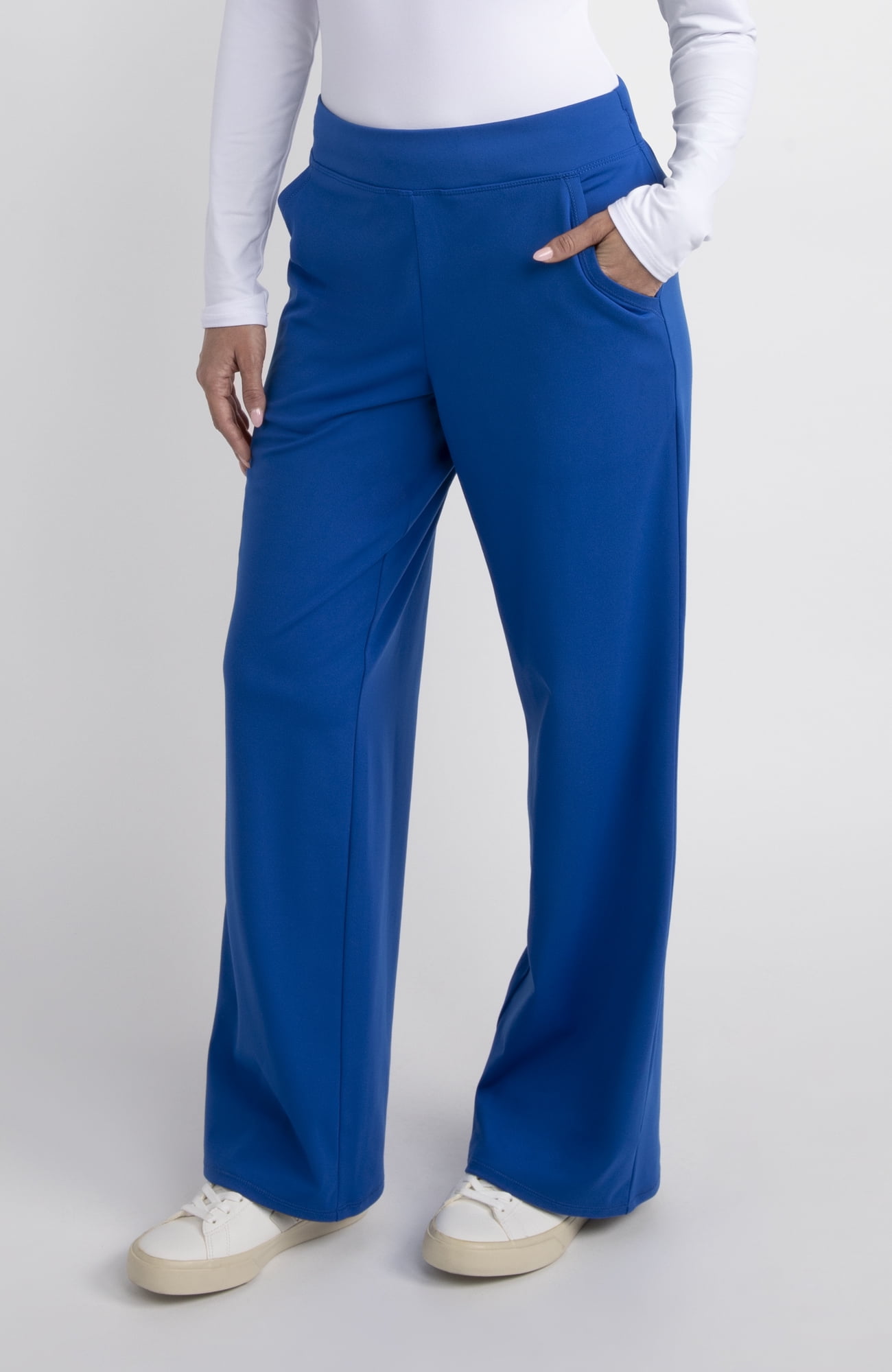 Gildan Wide Leg Pull-On Cargo Scrub Pant, 2-Way Stretch, Sizes XS-2XL