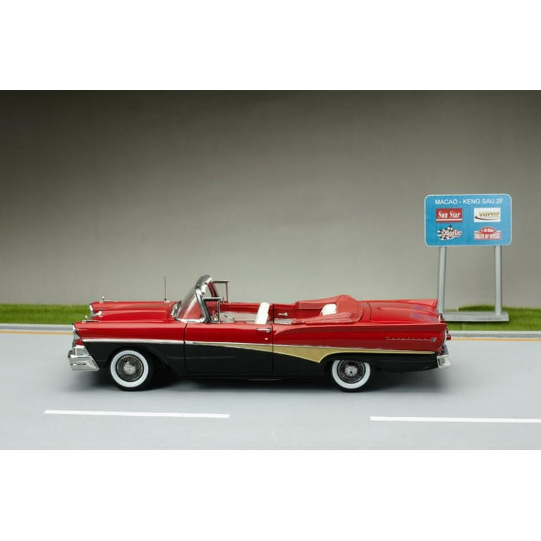 1/18フォード フェアレーン500 オープン 1958 レッド/ブラック Sun Star 1958 Ford Fairlane 500 Convertible, 1/18 Scale