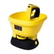 thumbnail image 2 of Esparcidor manual universal de 2,7 l para césped, fertilizantes, derretimiento de hielo y sal para carreteras. Amarillo, 2 of 8