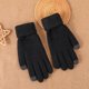 thumbnail image 1 of Guantes de punto de lana cálidos para estudiantes con pantalla táctil a prueba de frío y forro polar con estampado de piña para pareja de mujeres para otoño e invierno, 1 of 6