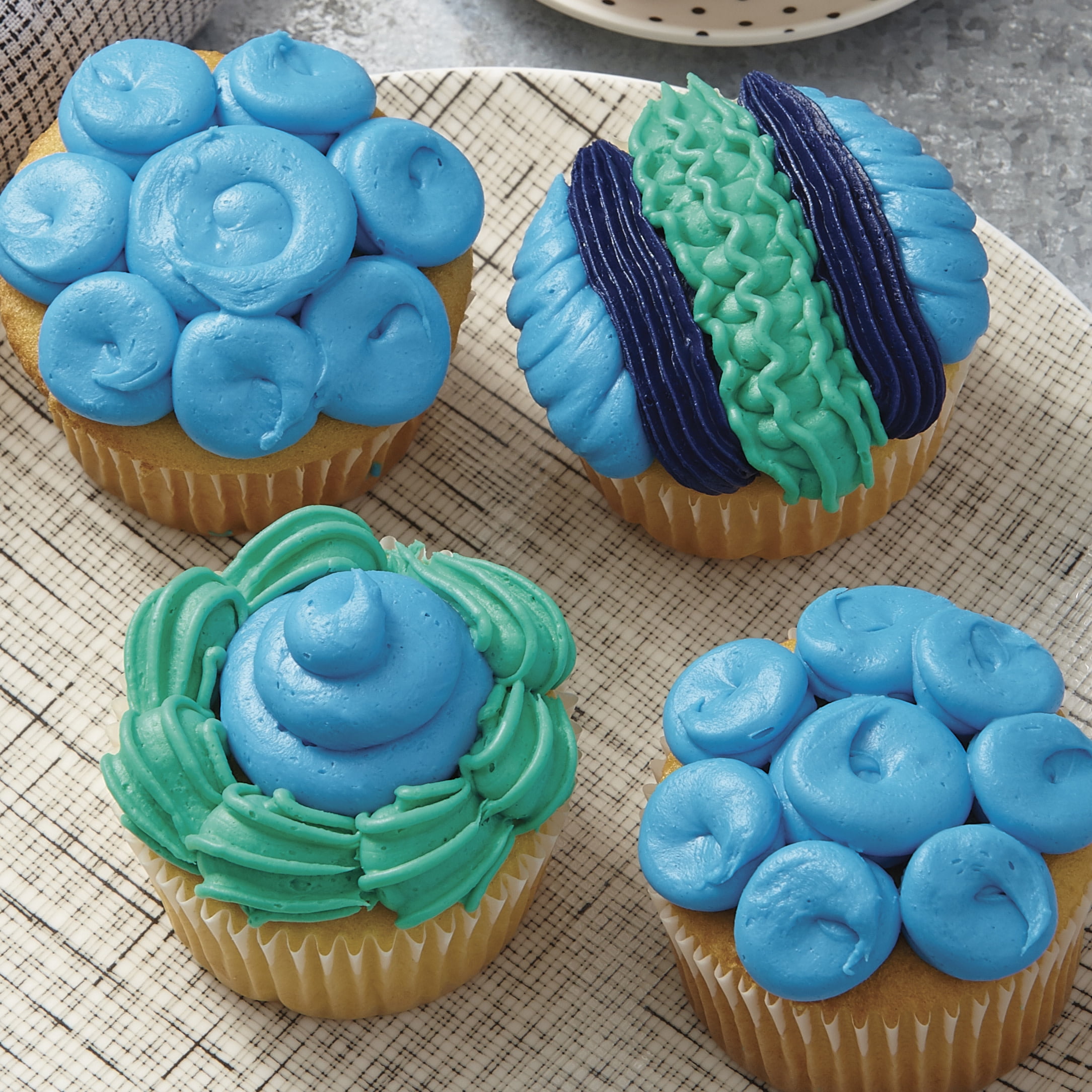 Best Cupcake Maker in 2022 – Guide From Expert! 