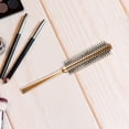thumbnail image 1 of HONITANO Brosse à Cheveux Ronde Compacte Brun Clair Rouleau de Séchage pour des Cheveux Plus Lisses et Plus Doux à la Maison, 1 of 8