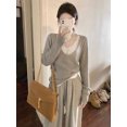 thumbnail image 3 of Suéteres falsos de dos piezas para mujer, tallas S-5XL, cuello en V ajustado, estilo coreano para desplazamientos diarios, sencillos y tiernos, jerséis elegantes de moda., 3 of 6