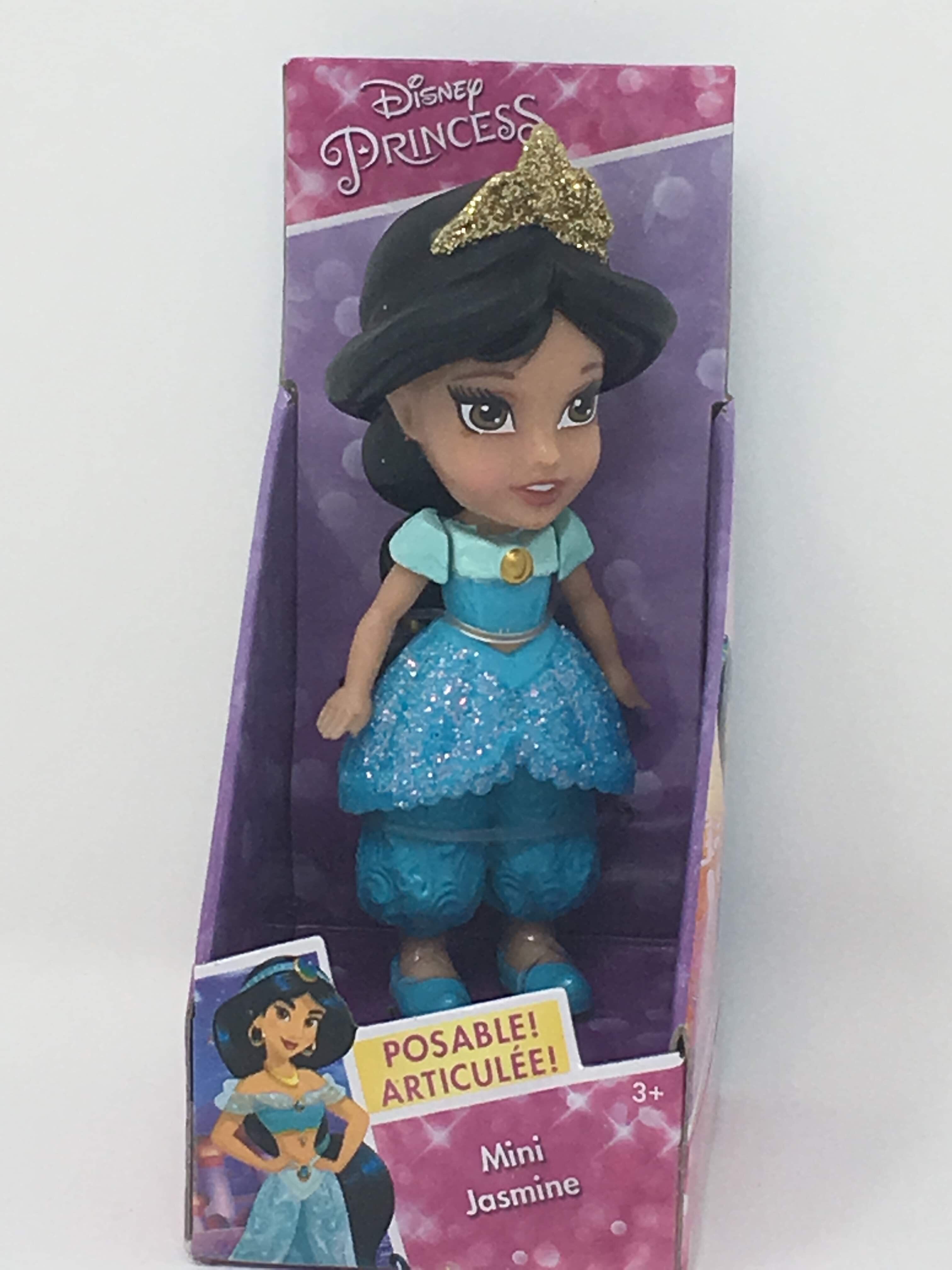 DIsney Princess Mini Mulan Poseable 3" Doll Sparkle & Glitter Multicolor Dress 