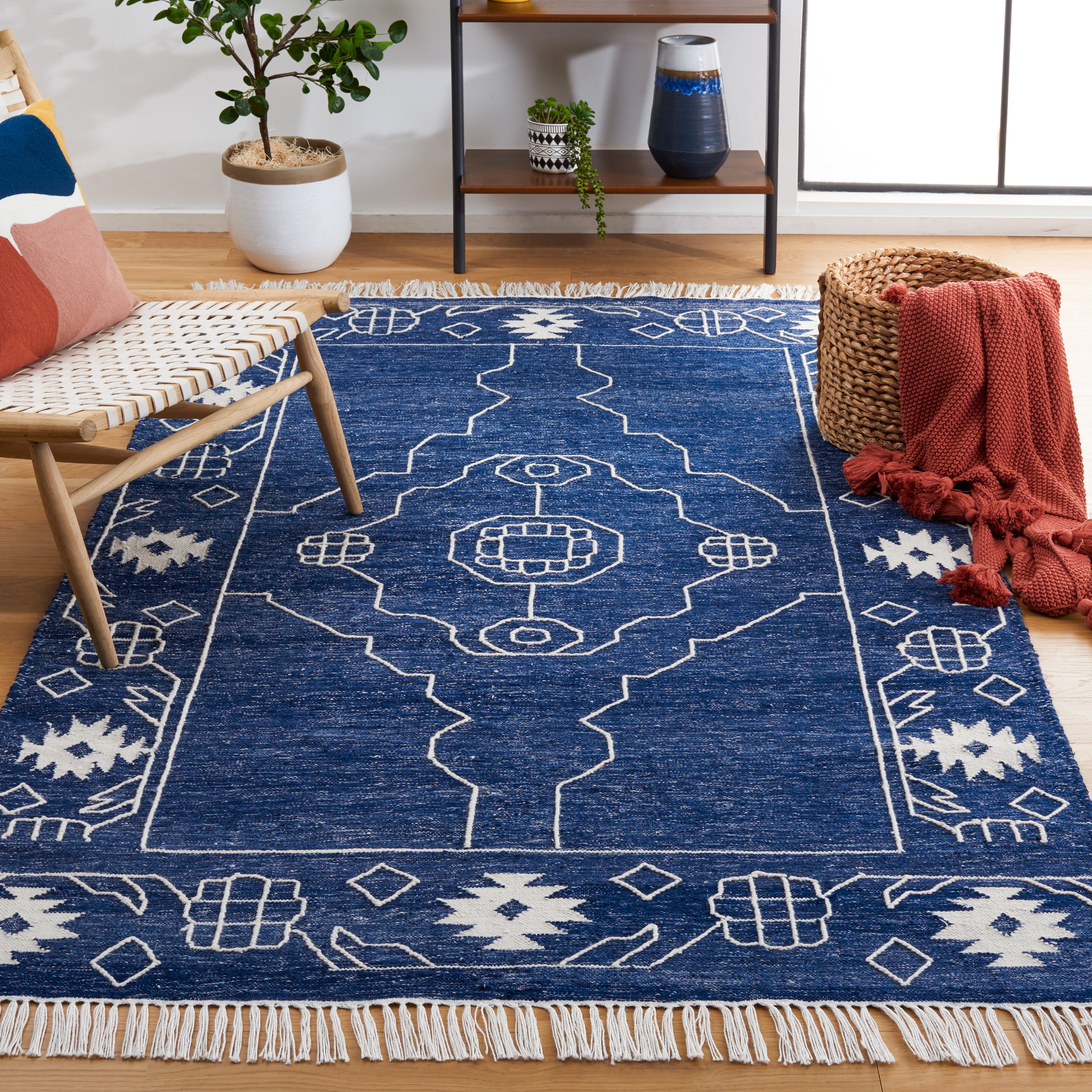 SAFAVIEH Kilim Adair Geometric Area Rug, Navy/Ivory, 3' x 5'