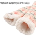 thumbnail image 4 of Calcetines de pantuflas suaves de punto navideño YONGSHENG para mujer, 4 of 5