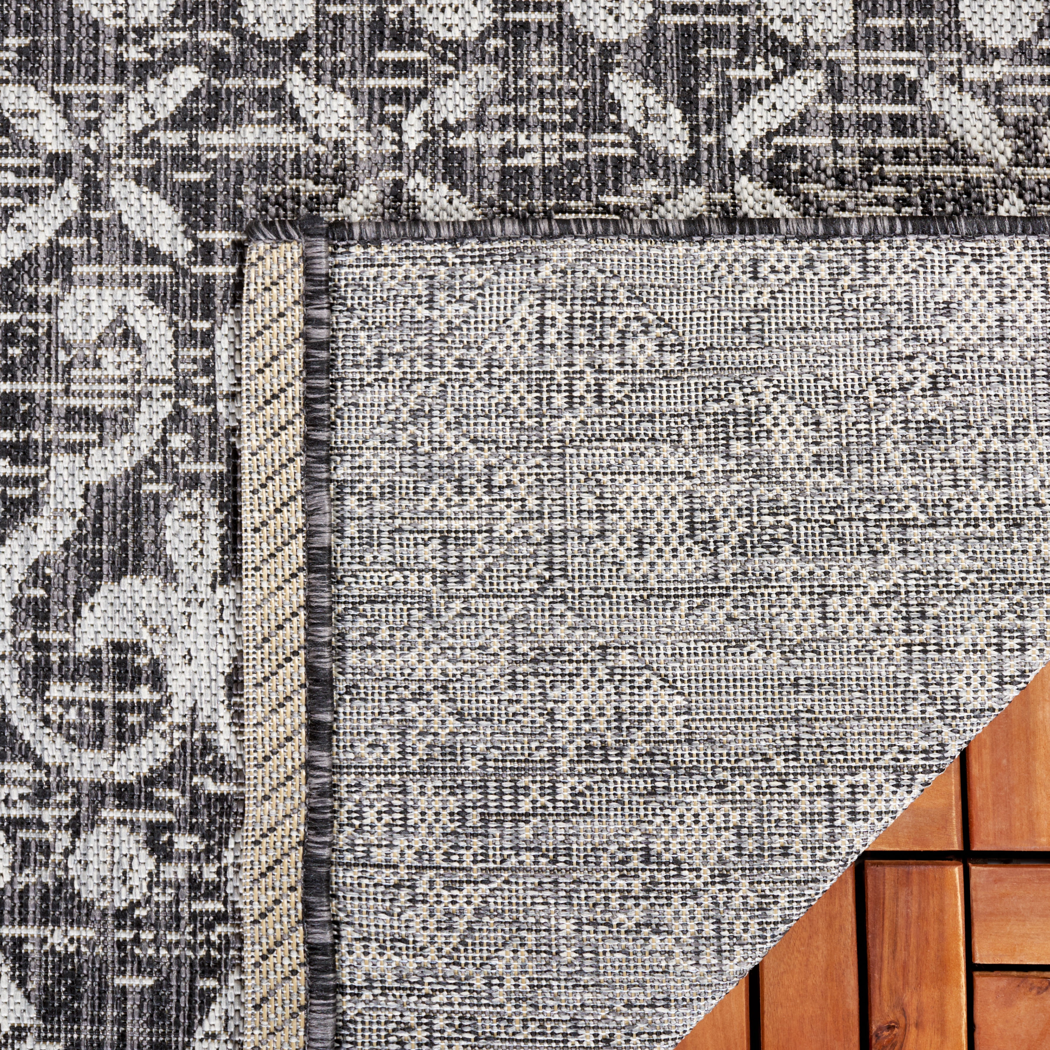 SAFAVIEH Courtyard Anson Geometric Indoor/Outdoor Area Rug, Black/Grey, 8' x 11'
