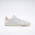 thumbnail image 1 of Reebok Footwear Men HQ4567 Ftwht/chalk/sofecr Chaussure, 1 of 8
