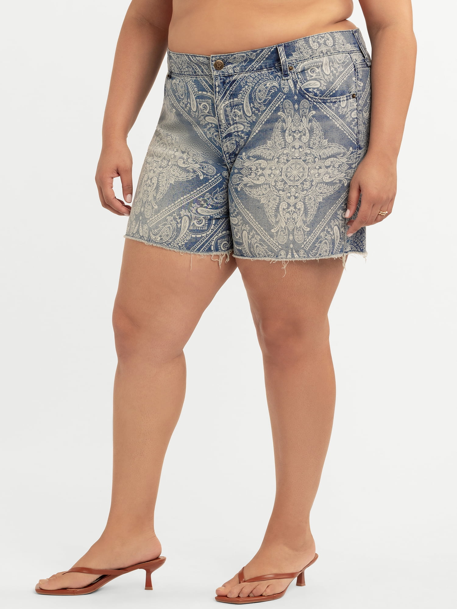 Jessica Simpson Women's and Women's Plus Ivy Bermuda Short, Sizes 2-24W
