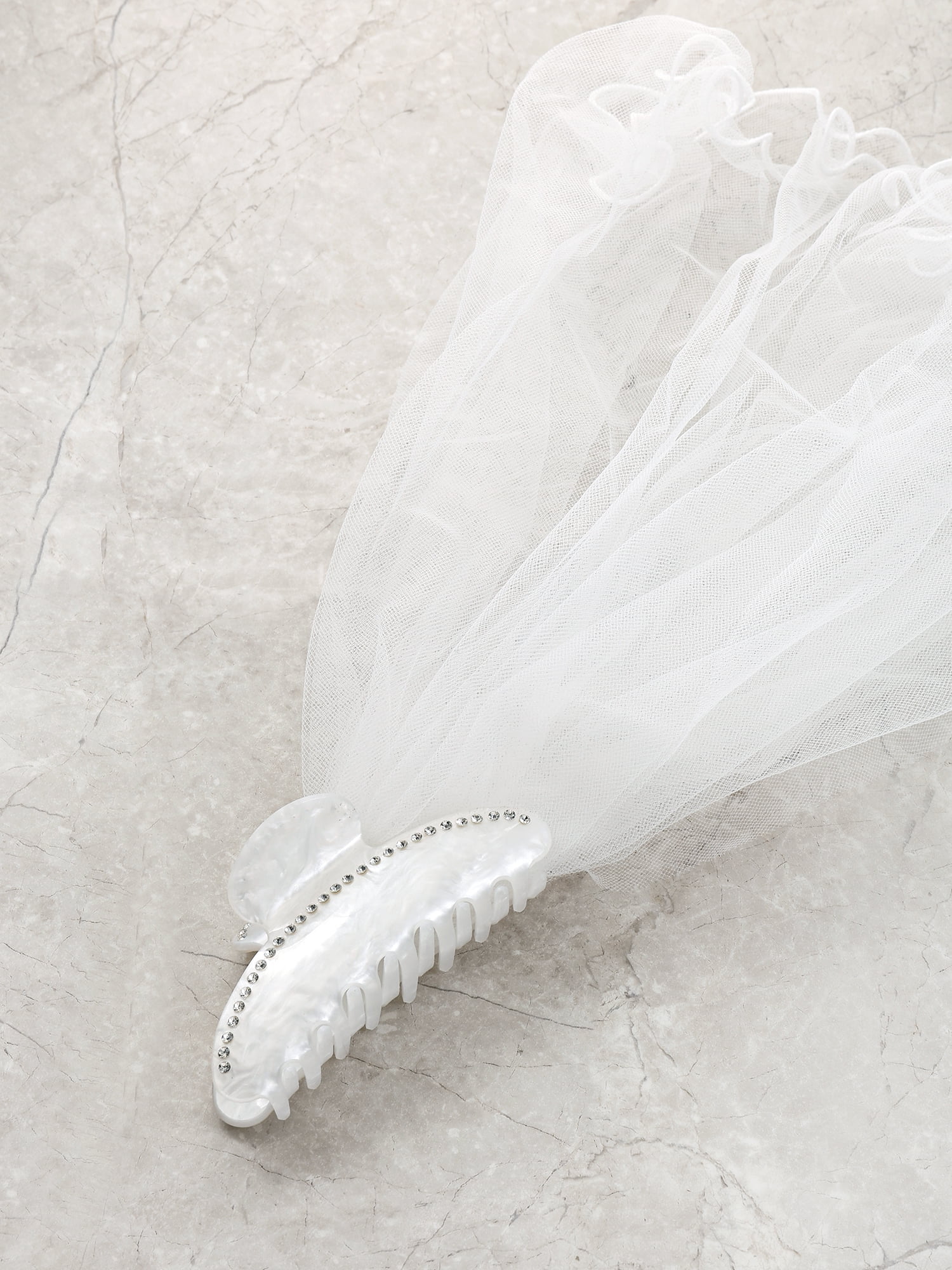 Bride Hair Clip with Veil, White, 1 piece by Trimmings
