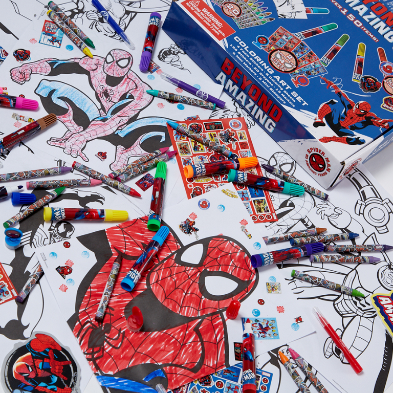 Marvel Spider-Man Colouring Pad: Over 30 Cool Pages to Colour, with Over 50 Stickers [Book]