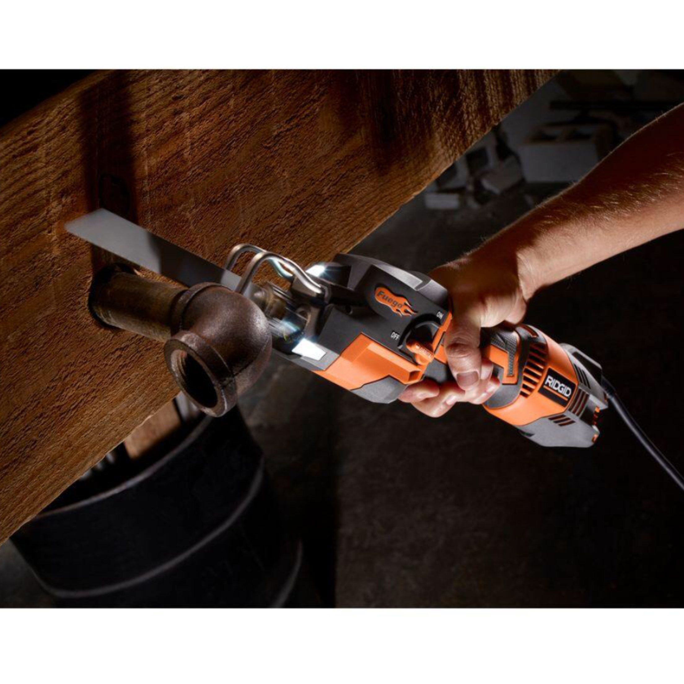 Ridgid 6-Amp Thru Cool One-Handed Orbital Reciprocating Saw Kit 