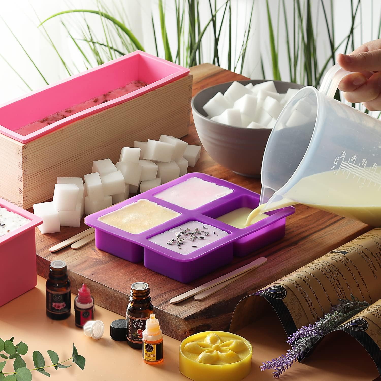 Craftzee 54 Piece Multicolor Deluxe DIY Rose Petals & Lavender Scented Soap Making Kits with 2 Melt-and-Pour Shea Butter Soap Bases