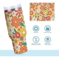 thumbnail image 4 of Gobelet de 40 oz avec Poignée, Couvercle et Paille, Gobelet d'Eau Isolé, Tasse d'Eau en Acier Inoxydable, Tasse Bouteille Réutilisable, Compatible avec Porte-Gobelet, Fleurs Orange Groovy, 4 of 6