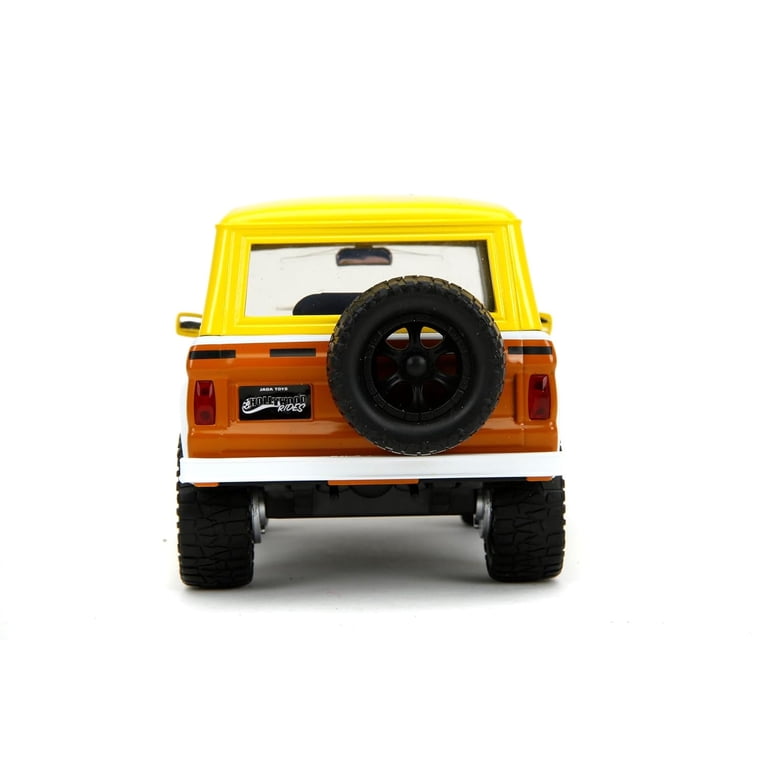 Jada Toys 1:24 Die-Cast Vehicle 1972 Ford Bronco + SpongeBob