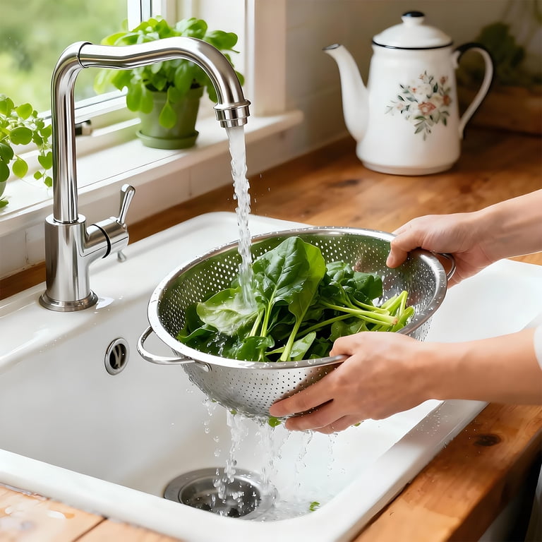 AOKIWO 3-Piece Stainless Steel Colander Set photo 8