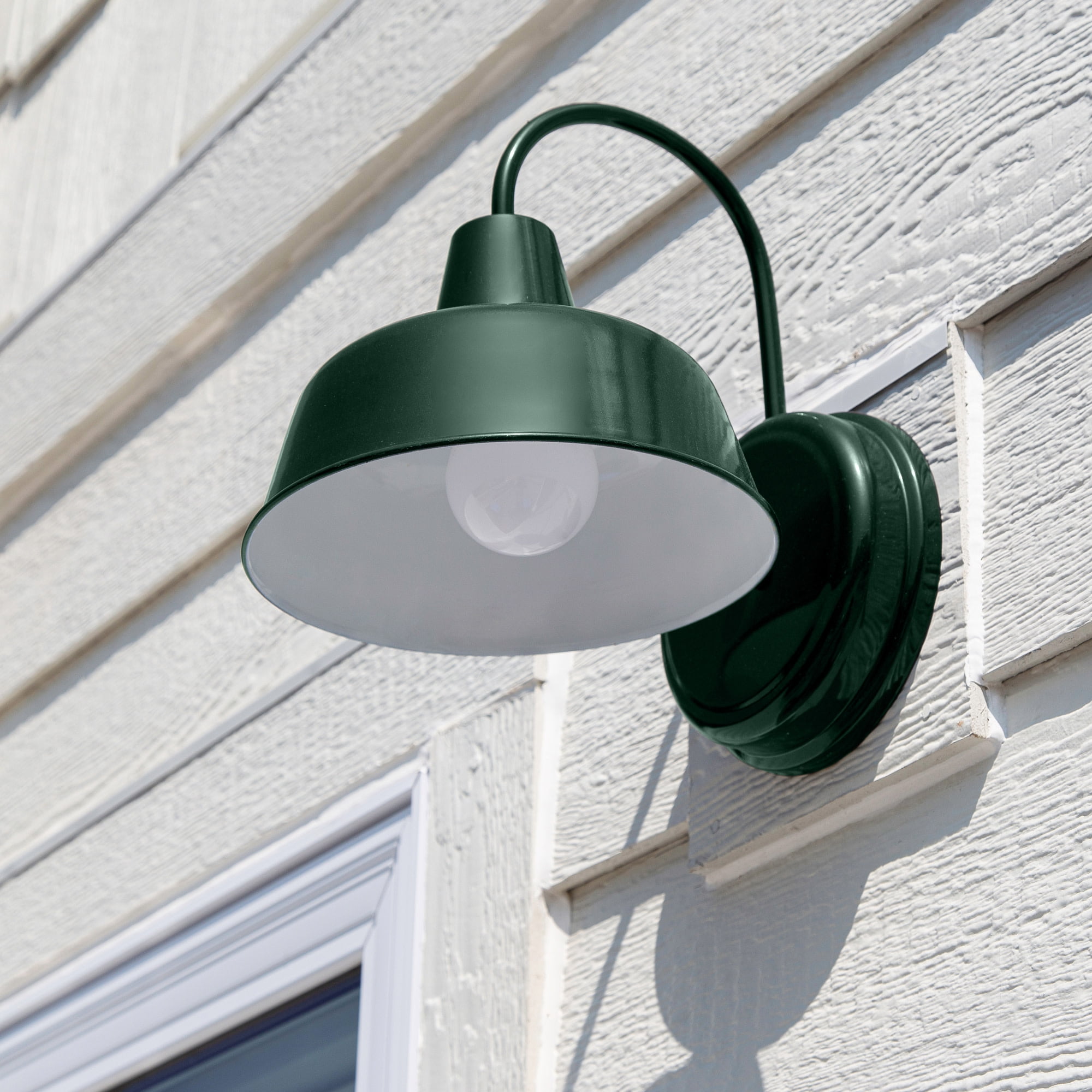 Design House Mason Modern Farmhouse Forest Green 1-Light Indoor/Outdoor 8" Wall Light