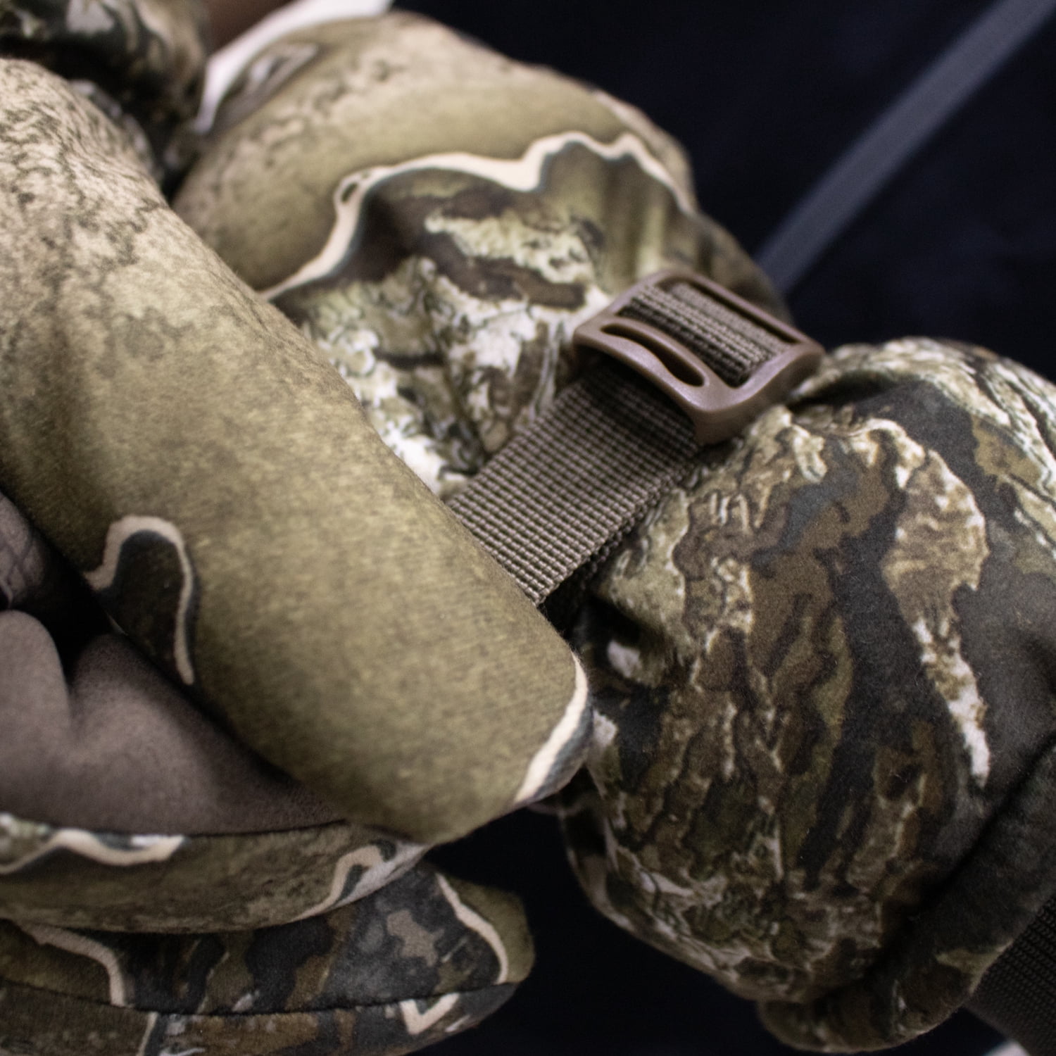 Realtree Excape Men's Heavyweight Waterproof Thermal Insulated Hunting Gloves