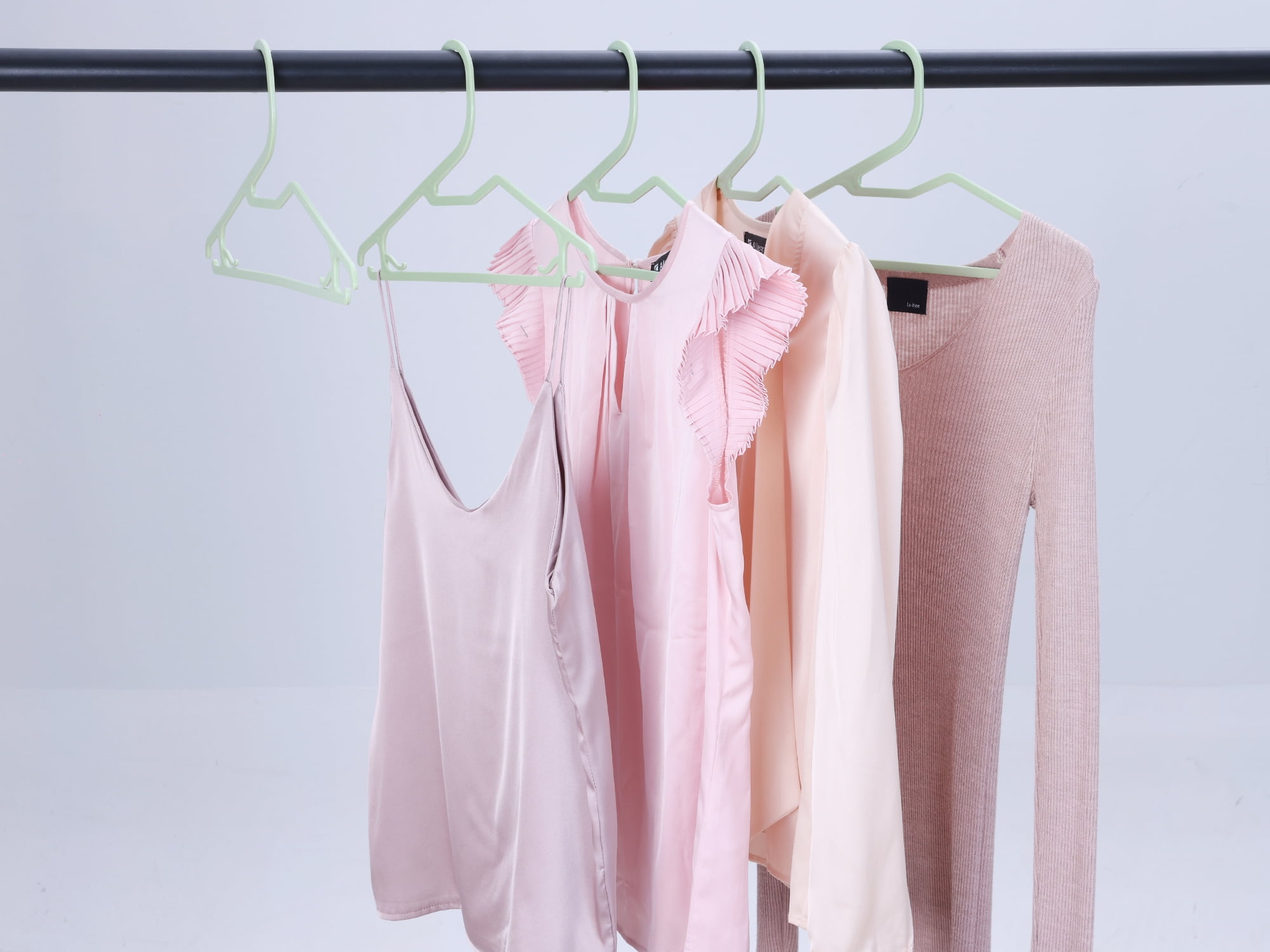 Unique Bargains Plastic Pants Hangers with Non-Slip Hook 20 Packs Green