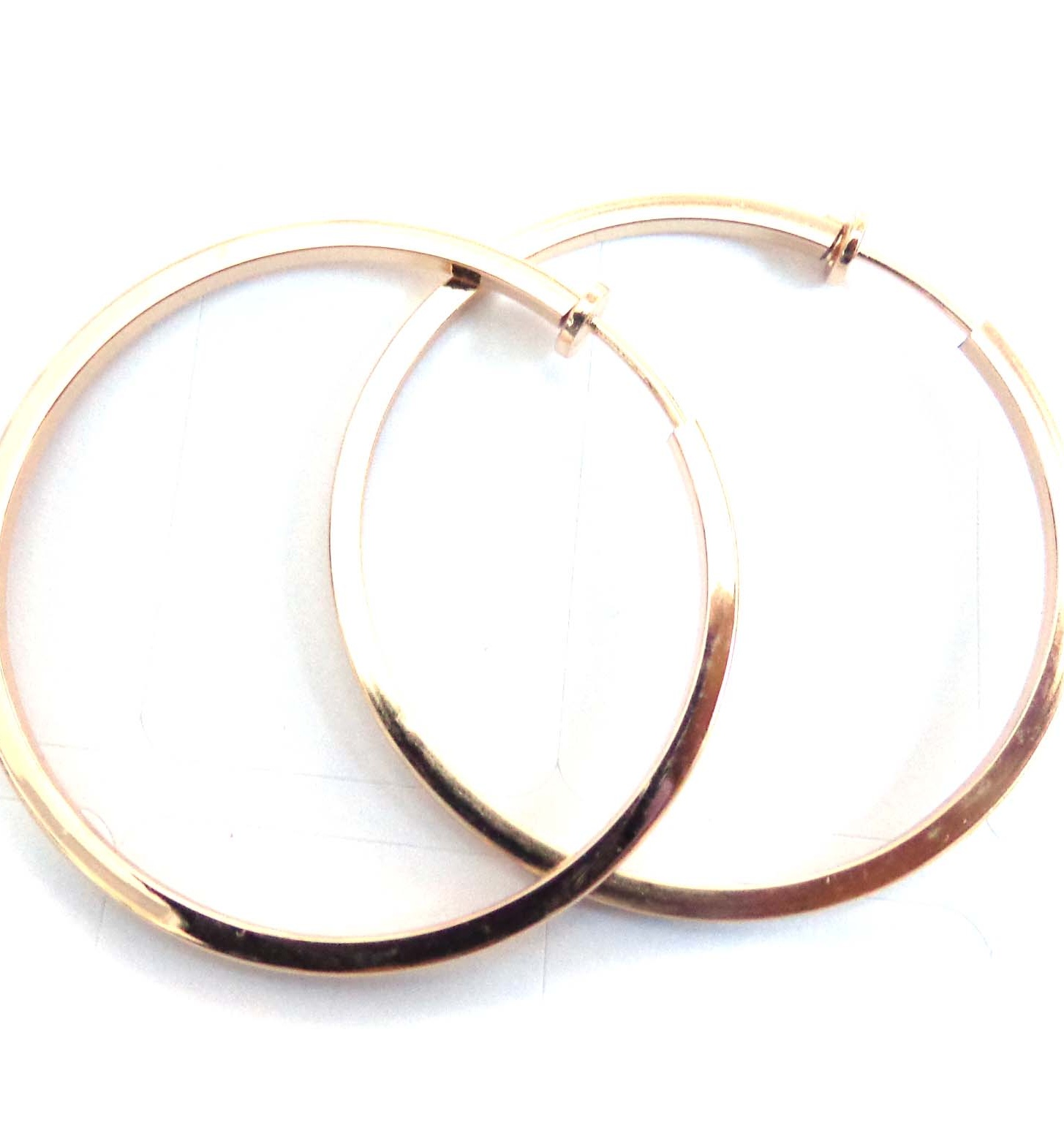 Clip-on Earrings Wavy Hoop Earrings 1 inch Hypo-Allergenic Gold or Silver Tone