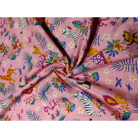 COTTON POPLIN CUTE PINK JUNGLE PRINT 58quot; wide [11494]