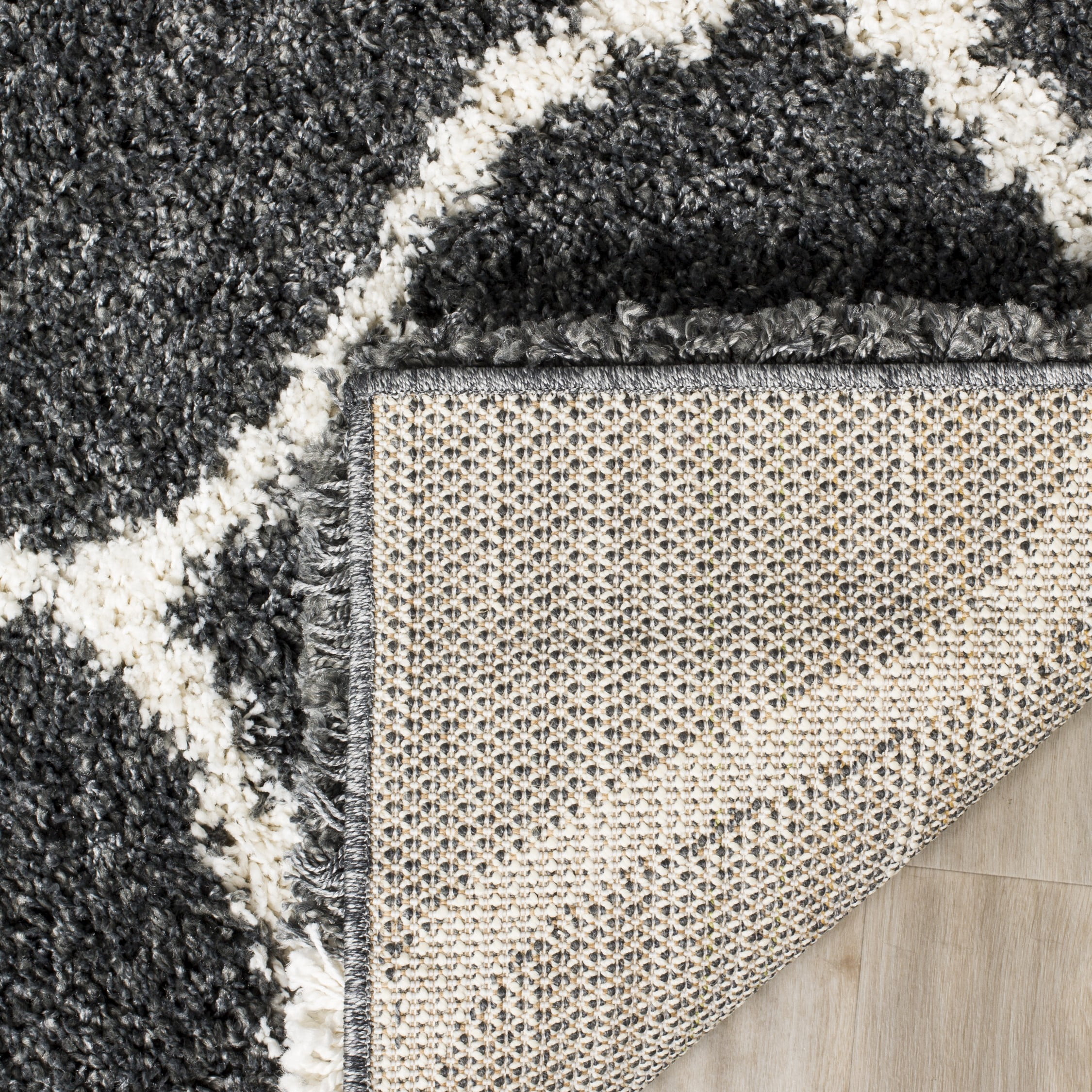 SAFAVIEH Hudson Arline Geometric Shag Runner Rug, Dark Grey/Ivory, 2'3" x 6'