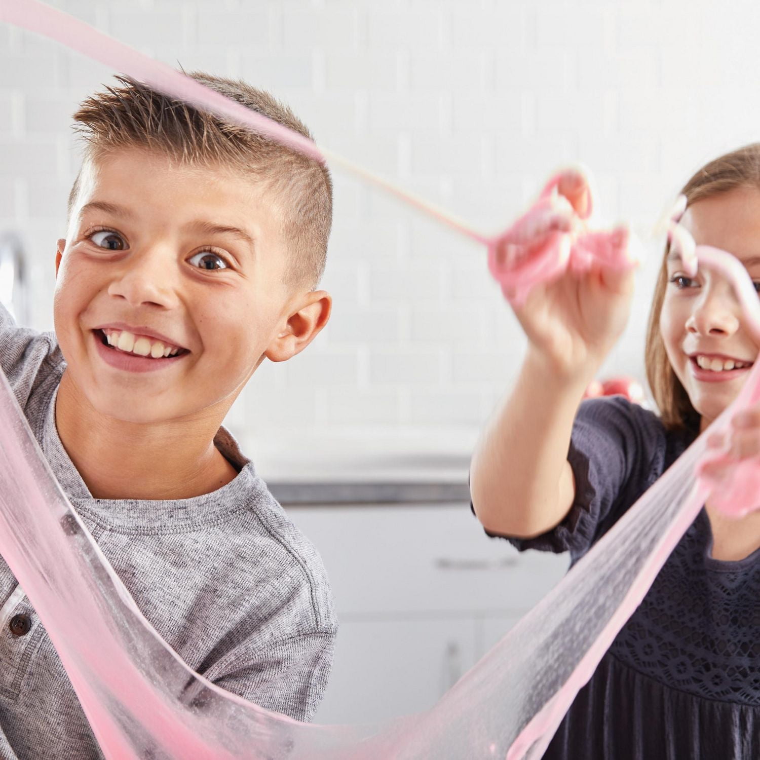 Colle liquide phosphorescente Elmer's, lavable, rose, idéale pour fabriquer du slime