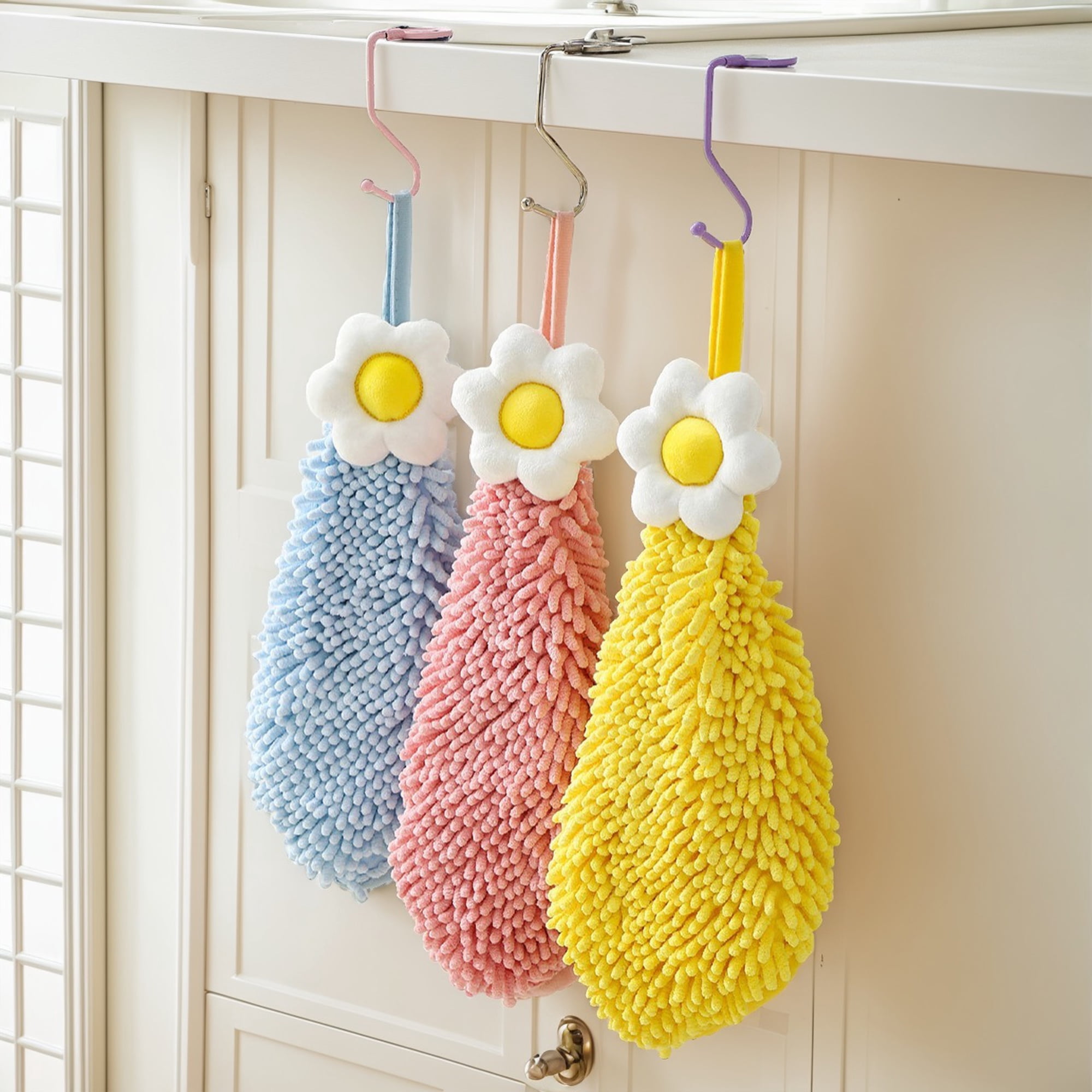 Unique Bargains 1 Pack Chenille Hand Towel with Loops for Bathroom Brown