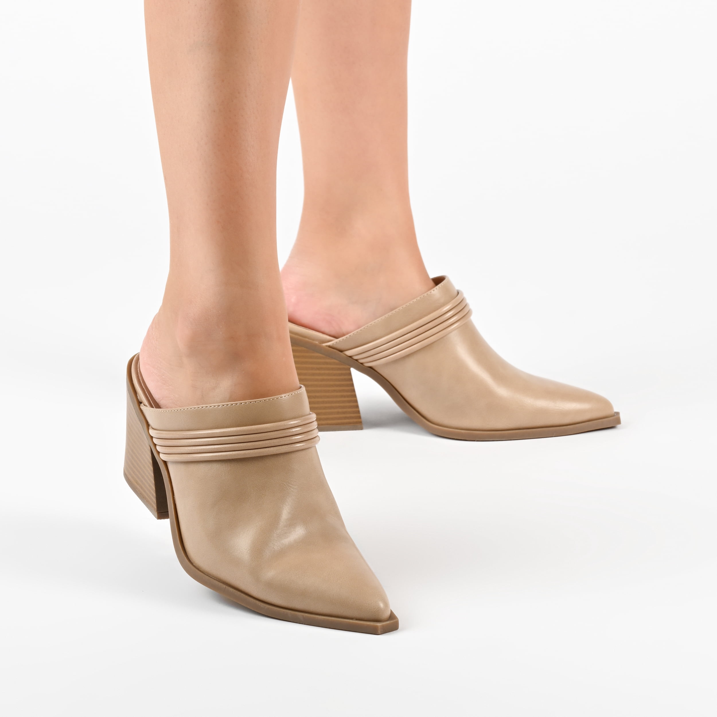 Journee Collection Womens Jinny Slip On Block Heel Mule Pump