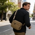 thumbnail image 4 of Bandolera de hombre Mochila de nylon impermeable para el pecho, Messenger de hombro ligera de 0,22 lb, mochila deportiva de viaje espaciosa para exteriores con puerto para auriculares, 4 of 6