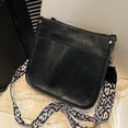 thumbnail image 4 of Bolso bandolera Bolso de piel para mujer Bolso bandolera Bolso cubo para mujer, correa ajustable, 4 of 5