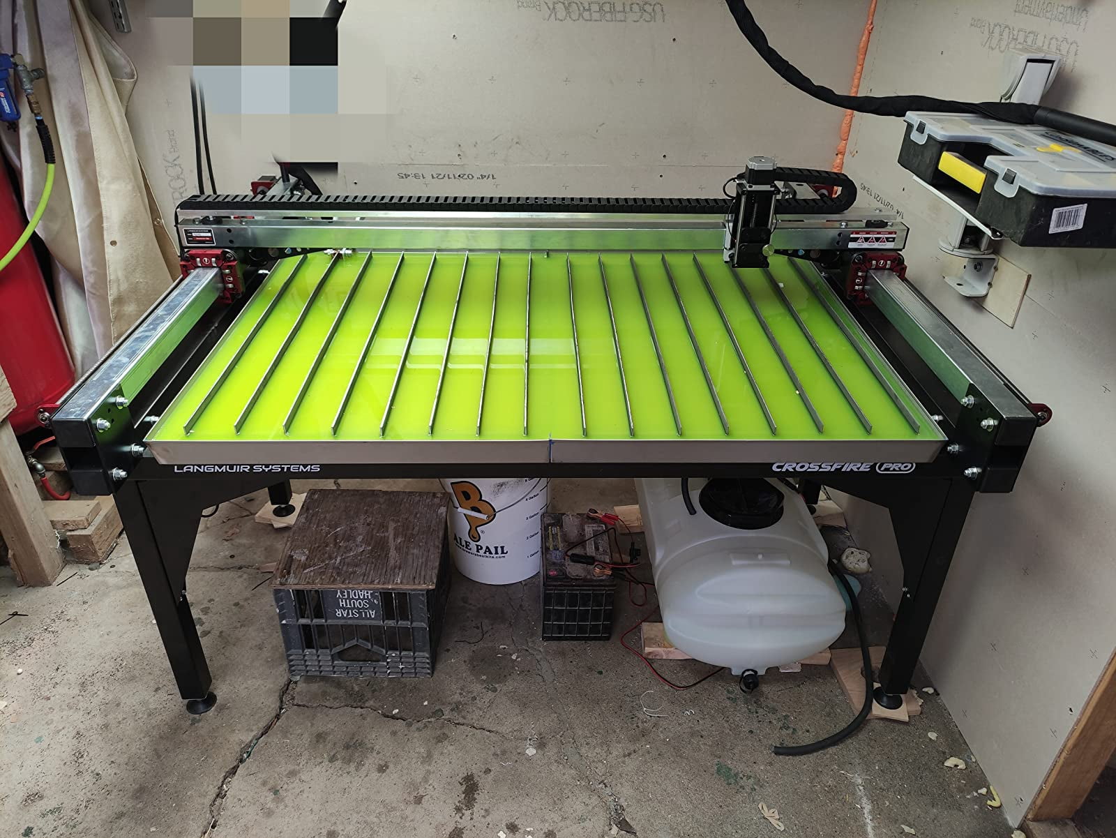 Test Tank Green Powder for Radiator Repairs and Plasma Cutting