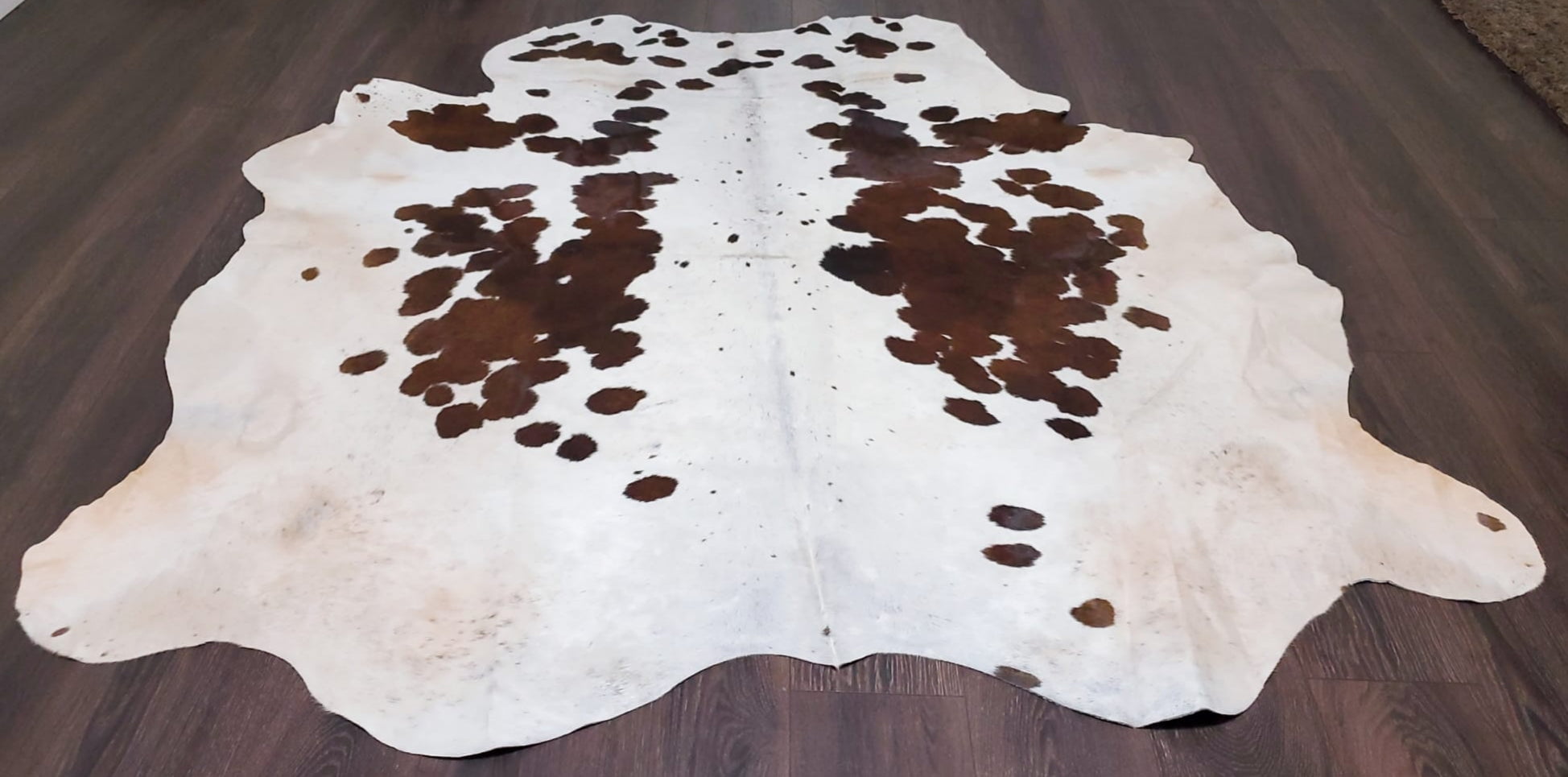 4.9' x 6.6' Super Large Cowhide Rug Cowskin Cow Hide Leather Carpet TRICOLOR 