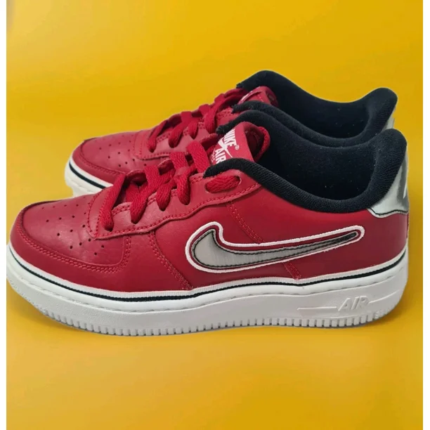 Ni - ke Ni - ke Air Force 1 '07 LV8 Sport Bulls 2018 Shoes Size UK 4 excellent