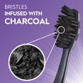 thumbnail image 3 of Cepillo dental Oral-B 3D White Charcoal suave, paquete de 2, 3 of 9