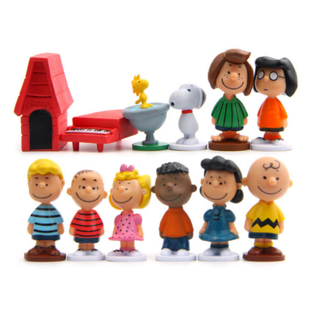 Peanuts Movie Classic Characters Toy Figure Set of 12 with Snoopy