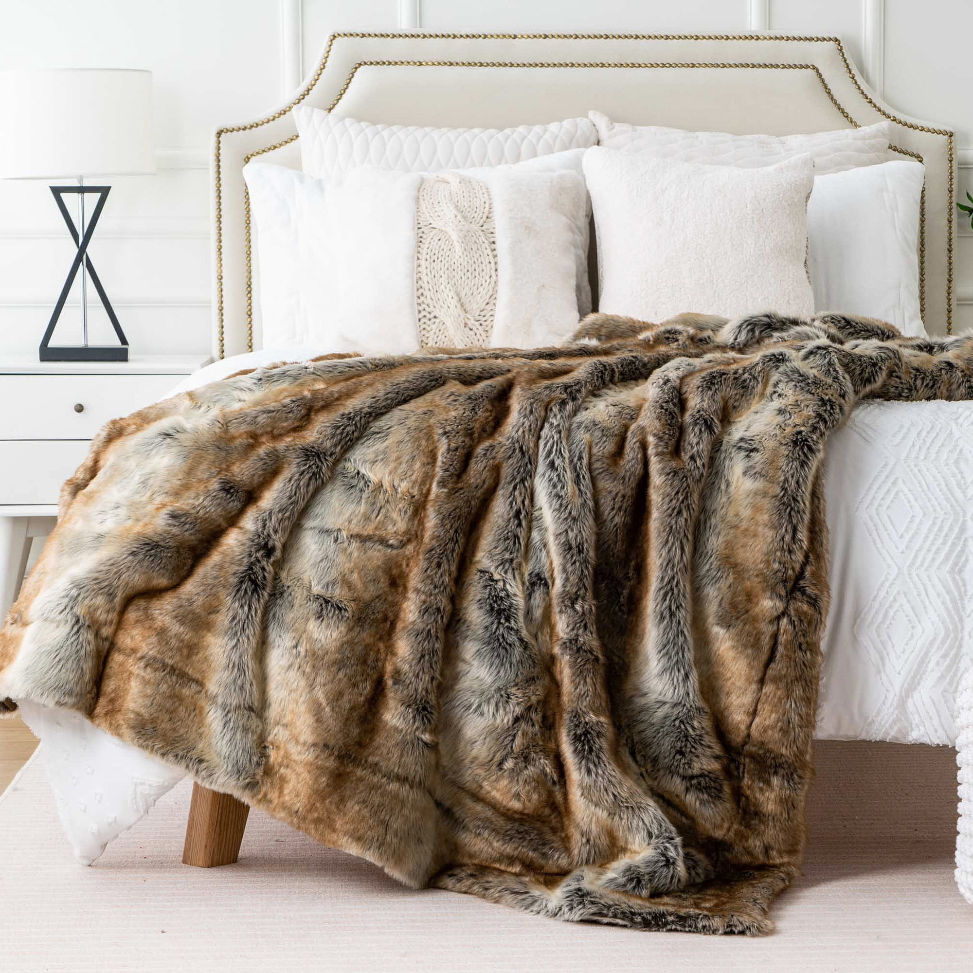Battilo Brown Faux Fur Blanket ,Thick Cozy Bown Blanket , Fur Throw Blankets for Couch Bed,50"x60"