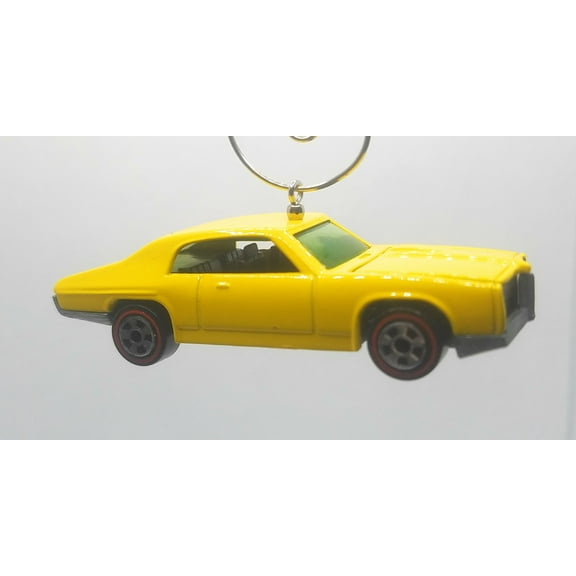 Christmas Ornament for Pontiac GTO Yellow
