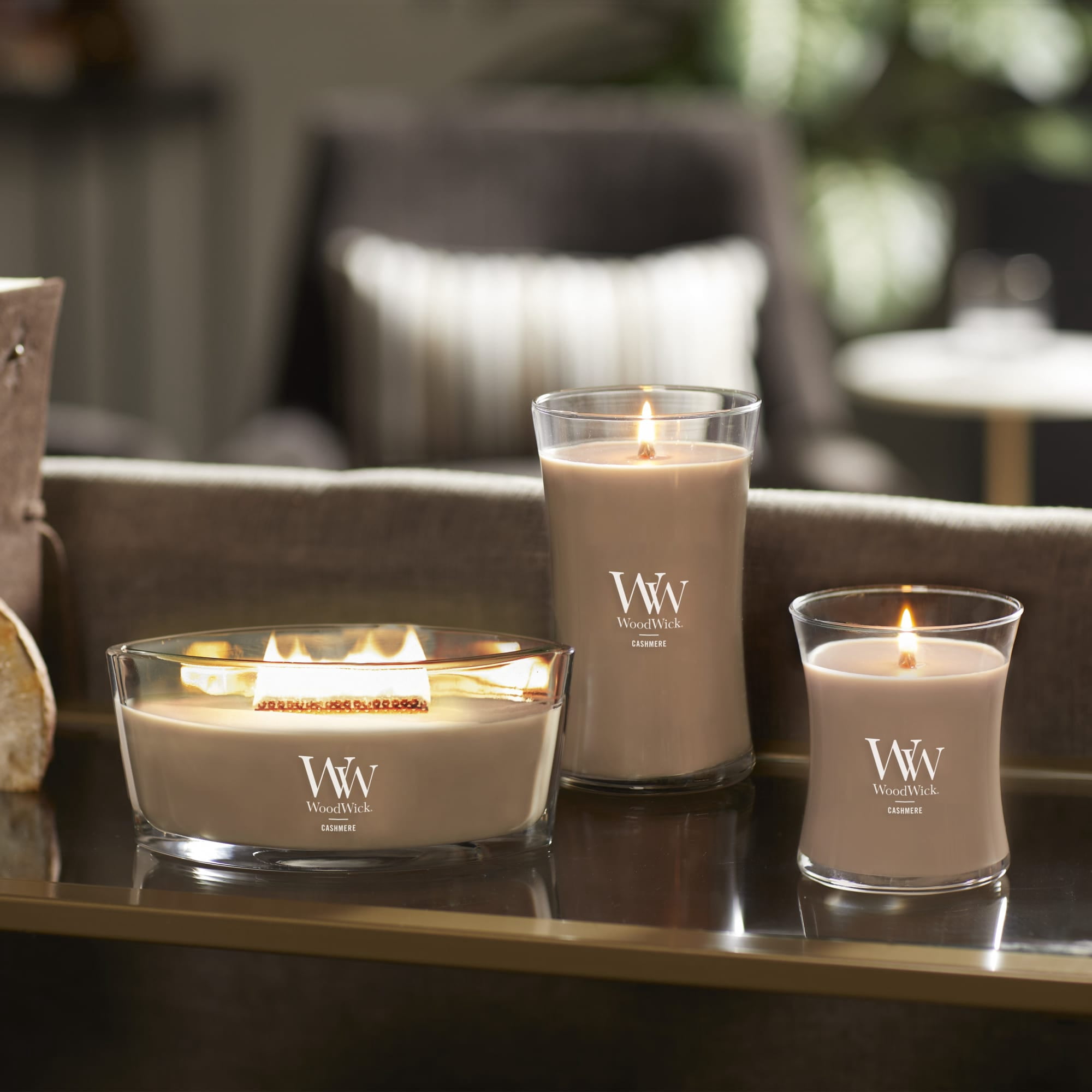 WoodWick Cashmere Scented Ellipse Candle, Crackles as it Burns, Up to 50 hrs burn time, Great for Gifting, 16oz