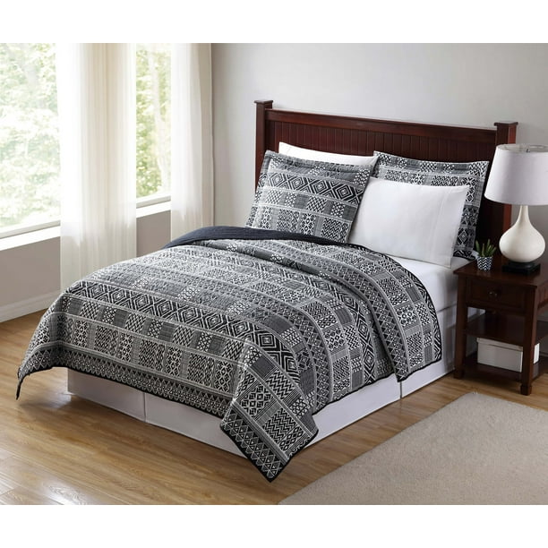 Mainstays Global Black and White Quilt, King