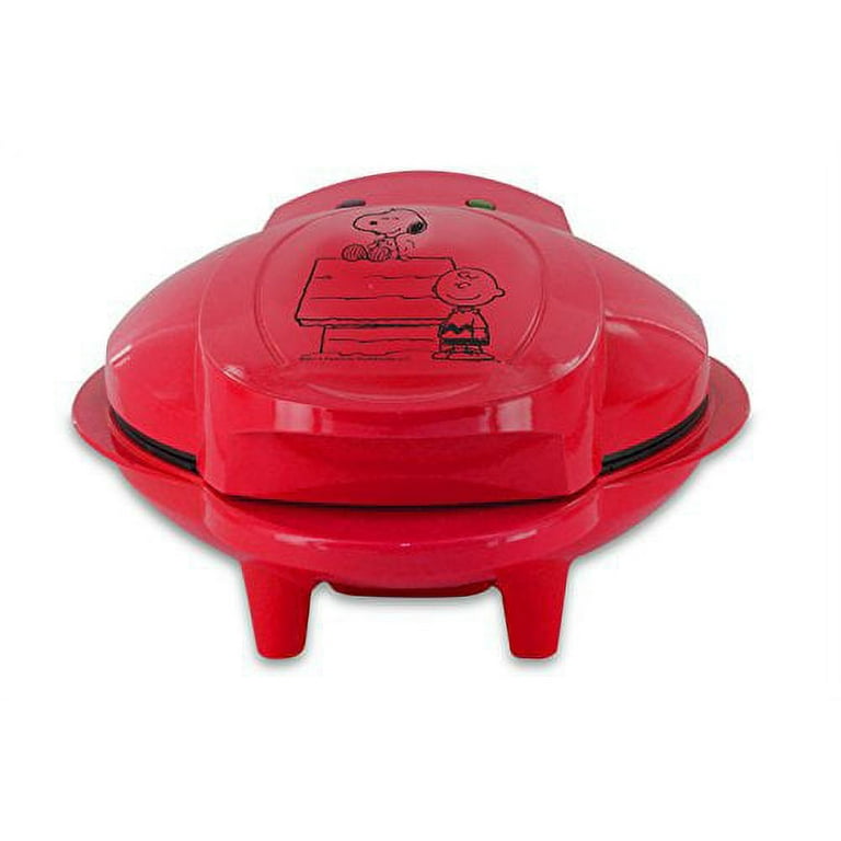 Smart Planet WM-6S Peanuts Snoopy and Charlie Brown Waffle Maker