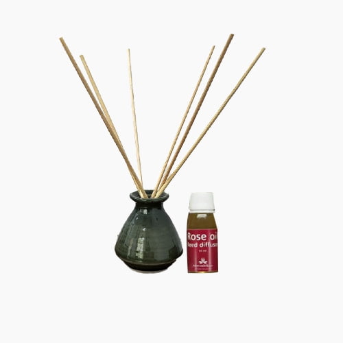 Reed Diffuser - Rose, Includes 50ml Rose Oil, 6 Reed Sticks, Ceramic Pot