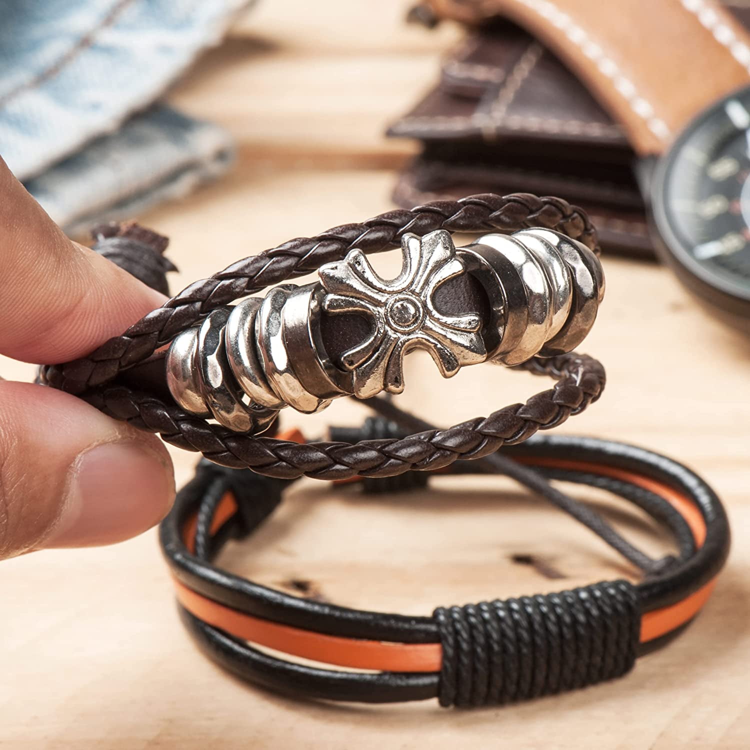 The Beadsmith Braided Bolo Cord – Black Color – 4mm Spool – 25 Yards/22.86 Meters – Machine Braided Indian Leather – Ideal for Watch Bands, Bolo Ties, Necklaces, Hair Accessories & DIY Jewelry Making