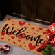 thumbnail image 1 of Felpudo de bienvenida para San Valentín | Alfombra con corazones rojos y rosas | Felpudo antideslizante de poliéster para entrada interior y exterior | Felpudo de 40 x 60 cm para porche delantero |, 1 of 7