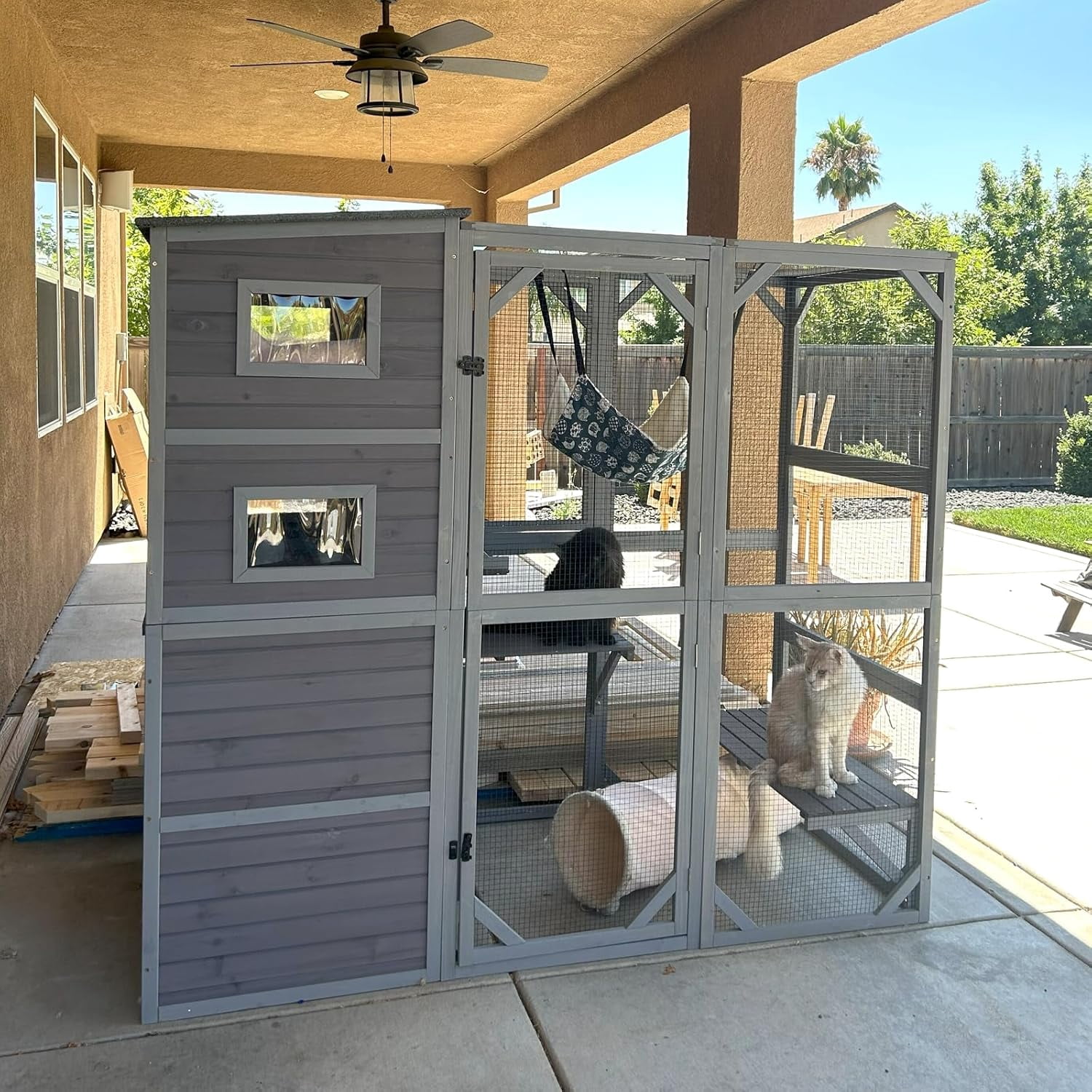 Catio Outdoor Cat Enclosure Large Cat Enclosure 4 Tiers Outdoor Cat House Connectable with Window,Grey,77" L