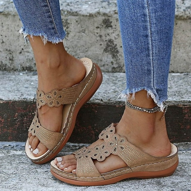 Dvkptbk Sandales Compensées Confortables pour Femmes avec Brides Réglables à Fleurs Noires - Rivets en Strass pour Intérieur Ou Extérieur, Marron