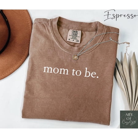 Mom To Be Pregnancy Announcement First Time Gift Maternity Expecting Mother T-Shirt