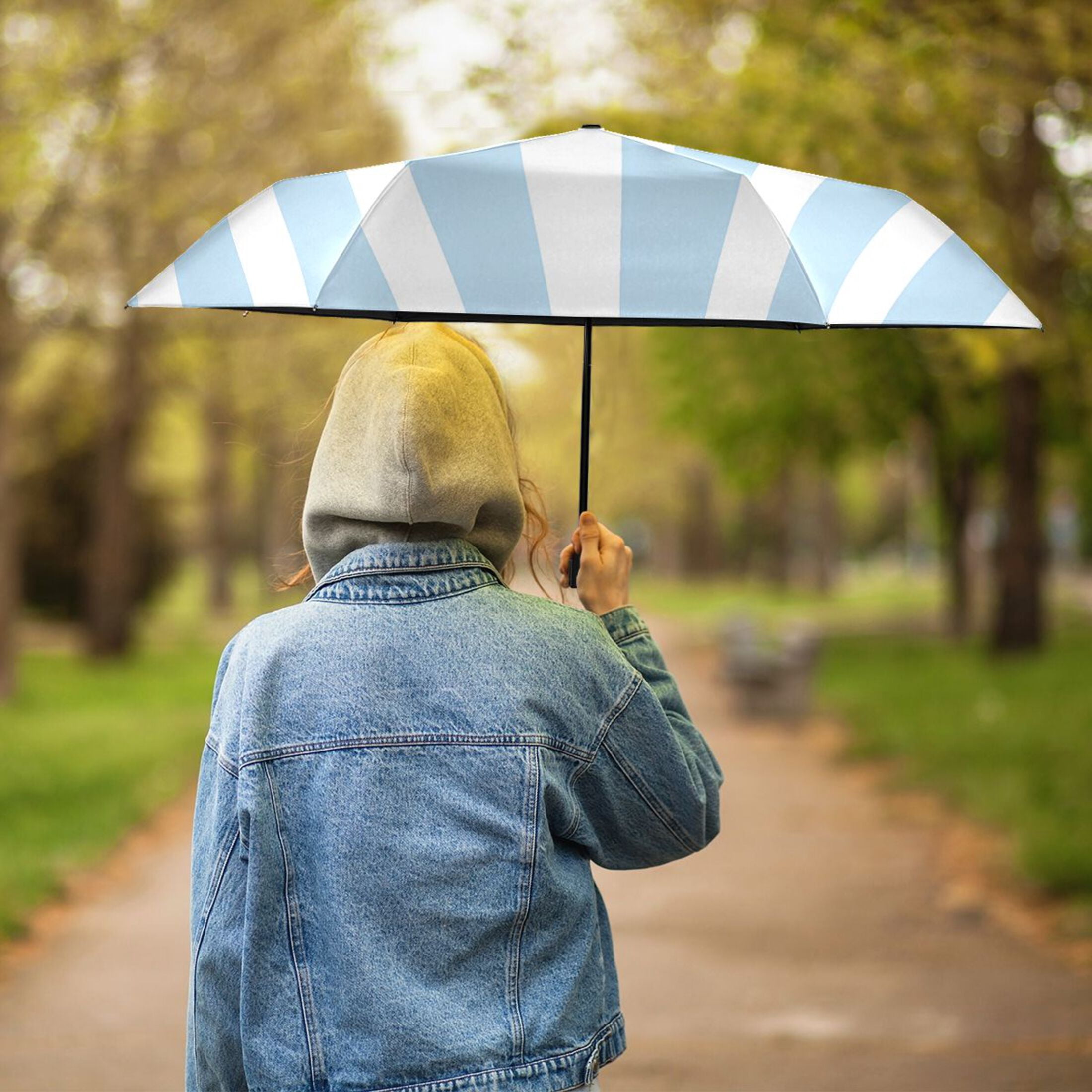 Light Blue and White Stripes Compact Sun Umbrella Windproof Travel Umbrellas for Rain Strong Portable UV Protection