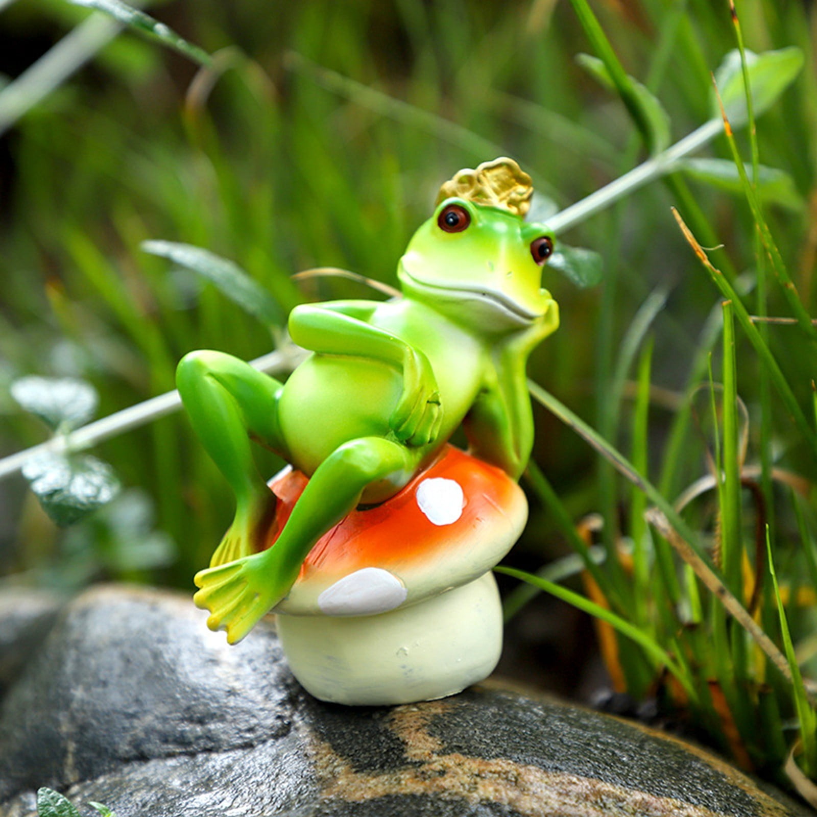 Resin Figurine,4" Sleeping on Mushroom Statue, Cute Garden Ornament for Yard Patio Outdoor Home Decor