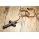thumbnail image 4 of Regalo colgante de cruz de madera hecho a mano simple vintage para hombres mujeres, 4 of 5